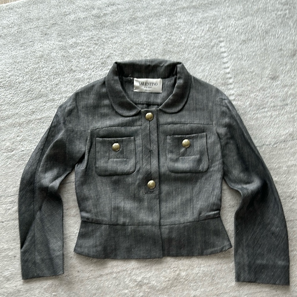 Valentino short jacket - extremely stylish size small